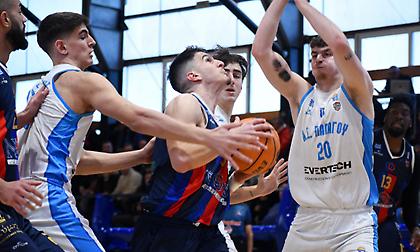 Απίθανο double-double από τον Σπάρταλη του Ολυμπιακού στη νίκη του Παπάγου!