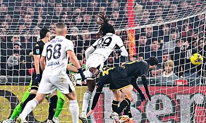 Κορυφή μέσω Γένοβας και περιμένει η Νάπολι