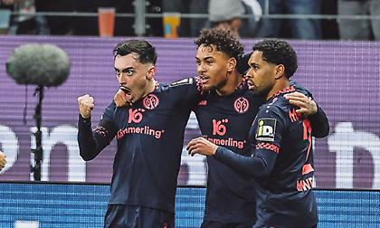 Ταπείνωσε την Άιντραχτ μέσα στη Φρανκφούρτη η Μάιντς - Σφαλιάρα της Χόλσταϊν Κίελ στην Άουγκσμπουργκ του Γιαννούλη