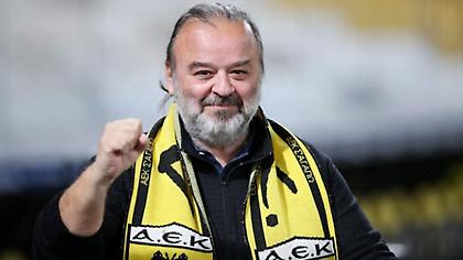 Ηλιόπουλος: «Τη νέα χρονιά εύχομαι κατακτήσεις κυρίως για την ομάδα μου»