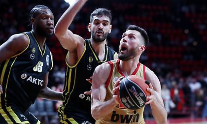 Για πρώτη φορά 200 πόντοι σε ματς με γηπεδούχο τον Ολυμπιακό