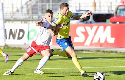 Συμβιβάστηκαν με την ισοπαλία για να αποφύγουν τα… χειρότερα Πανσερραϊκός και Παναιτωλικός