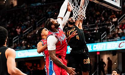 NBA Top 10: Τρομερά poster dunks από Τέιτουμ και Μόμπλεϊ