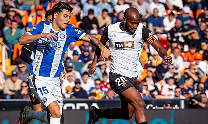 Έσωσε τον βαθμό στις καθυστερήσεις η Βαλένθια κόντρα στην Αλαβές