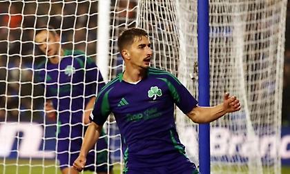 Ο Τζούρισιτς παίζει μπάλα με τον γιο του στο ΟΑΚΑ μετά τη νίκη επί της Athens Kallithea