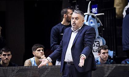 Παρελθόν από Κολοσσό ο Γιατράς