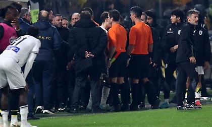 ΠΑΟΚ: Κάνει λόγο για «μικρής έκτασης επεισόδια» και ζητάει απαλλαγή των φυσικών προσώπων, πρόστιμο και όχι τιμωρία έδρας