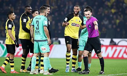 Παραπέμπεται ο διαιτητής του ΑΕΚ-Λεβαδειακός