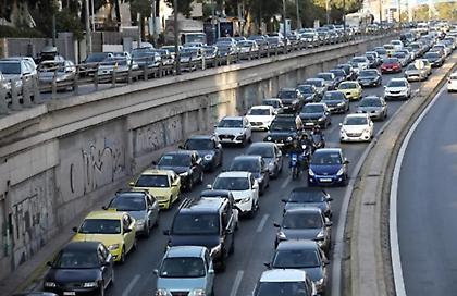 «Καμπανάκι» για τέλη κυκλοφορίας και μεταβιβάσεις οχημάτων