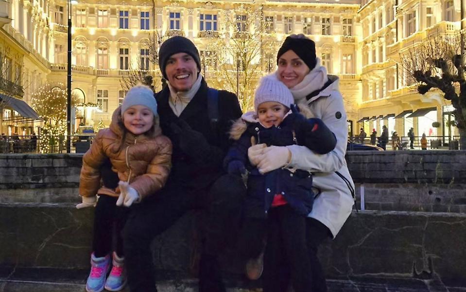 Πετρούνιας-Μιλλούση: Μαγικά Χριστούγεννα στην Πράγα και το Karlovy Vary