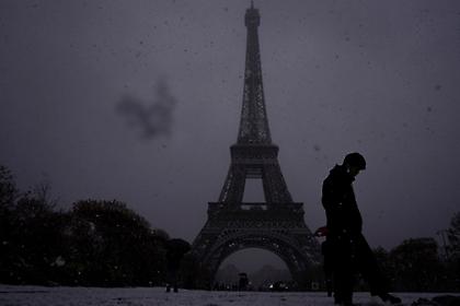 Φωτιά στον Πύργο του Άιφελ: «Συναγερμός» στο Παρίσι!