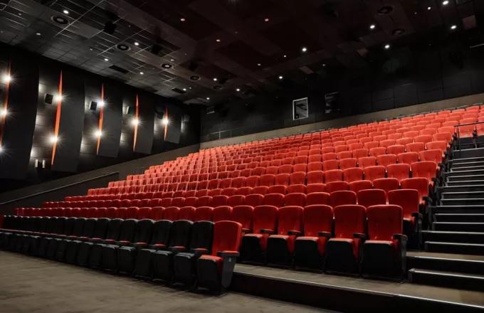 Χανιά: Άνδρας γρονθοκόπησε 14χρονους μέσα σε σινεμά