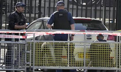 Λονδίνο: Όχημα έπεσε πάνω σε πεζοδρόμιο και τραυμάτισε περαστικούς - Συνελήφθη 31χρονος