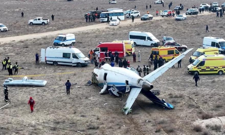 Τραγωδία στο Καζακστάν: Συντριβή επιβατικού αεροσκάφους με 67 επιβαίνοντες Τραγωδία στο Καζακστάν: Συντριβή επιβατικού αεροσκάφους με 67 επιβαίνοντες