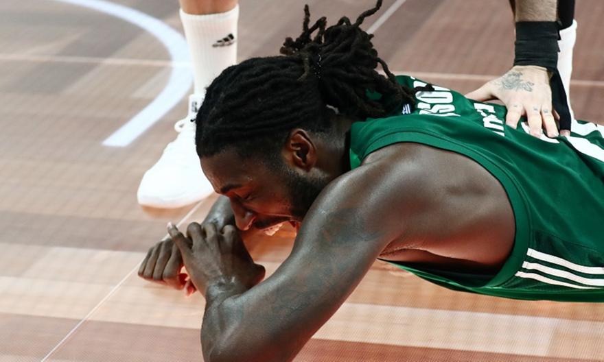 Μονέκε για Λεσόρ: «Οι αστράγαλοί του είχαν αντίθετη πορεία, δεν μπορώ να περιγράψω το να ουρλιάζει - Λύγισα με Χουάντσο»