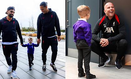 Θα το θυμάται για πάντα: Το τρομερό βίντεο & η έκπληξη της Λίβερπουλ σε εξάχρονο οπαδό με σπάνια πάθηση