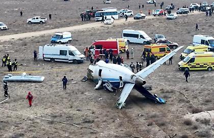 Azerbaijan Airlines: «Το αεροσκάφος δέχθηκε εξωτερική φυσική και τεχνική επέμβαση»