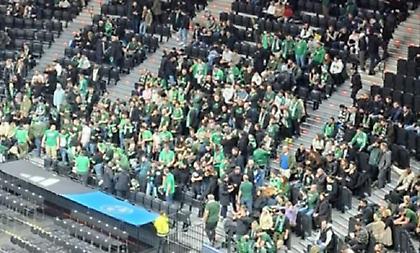 «Πρασίνισε» το γήπεδο της Μπάγερν από τους φίλους του Παναθηναϊκού