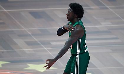 Μην τον εκνευρίζετε: Ο Ναν πήρε το... όπλο του μετά την τιμωρία με 30,7 πόντους ανά παιχνίδι!