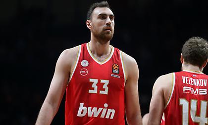 Ολυμπιακός: Προπονήθηκαν κανονικά Μιλουτίνοφ και Λαρεντζάκης - Ντεμπούτο για Μένσα κόντρα στο Λαύριο