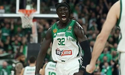 Μήπως είναι και σουτέρ; Όταν ο Γκέιμπριελ έβαλε 7/7 τρίποντα με το Κεντάκι!