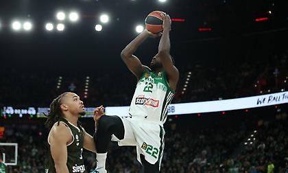 Γκραντ στον bwinΣΠΟΡ FM 94,6: «Ήμασταν ενωμένοι, το πήραμε… προσωπικά με τον Καλαϊτζάκη στην άμυνα»