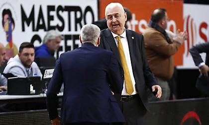 Σάκοτα: «Αρχίσαμε άσχημα το δεύτερο ημίχρονο όμως επιστρέψαμε - Δεν έχουμε στάνταρ πεντάδα»