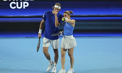 United Cup: Τσιτσιπάς και Σάκκαρη «καθάρισαν» την Ισπανία για την Ελλάδα!