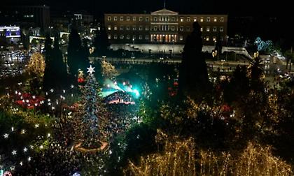 Με αθόρυβα πυροτεχνήματα θα υποδεχθεί ο Δήμος Αθηναίων το 2025 για να μην τρομάξουν τα ζώα της πόλης!