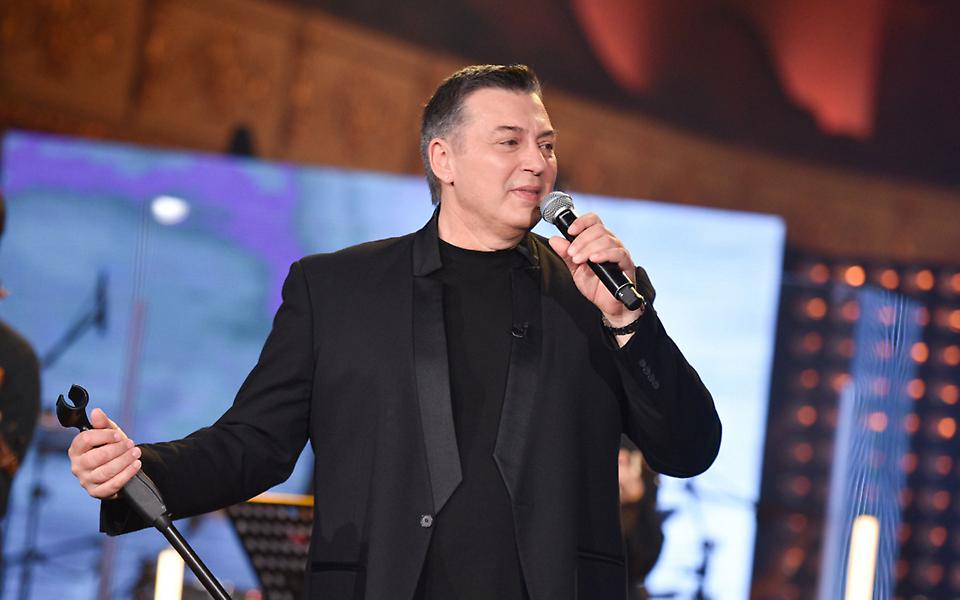 Νίκος Μακρόπουλος: «Μανάρι είσαι» του φώναξε θαυμάστρια και τον τρέλανε