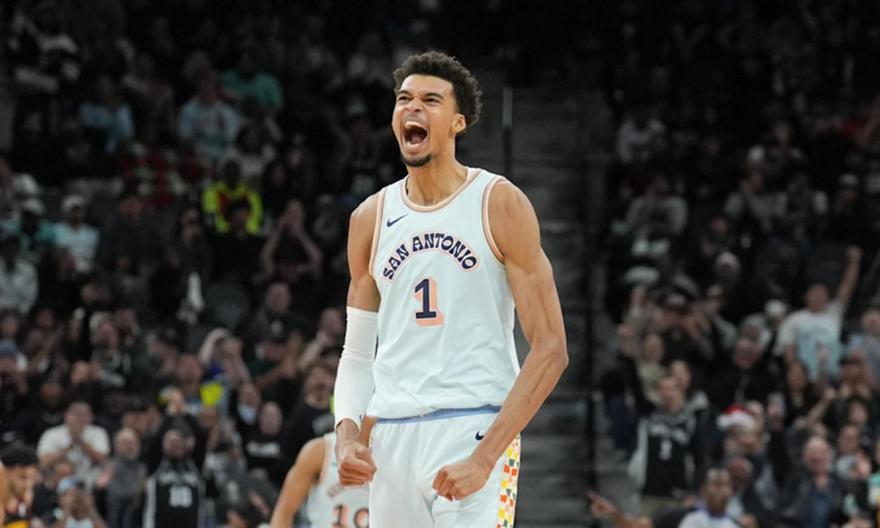 Γουεμπανιάμα: Έχει περισσότερα τρίποντα από καρφώματα στο NBA