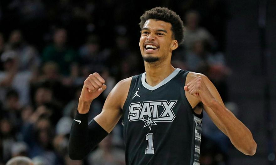 ΝΒΑ Top 5: Με Γουεμπανιαμά και Αντετοκούνμπο