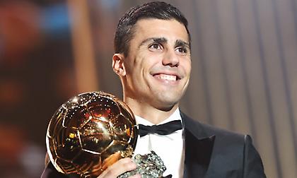O Ρόδρι απάντησε στον Ρονάλντο: «Έμεινα έκπληκτος, ξέρει καλύτερα από τον καθένα πώς λειτουργεί η Χρυσή Μπάλα»