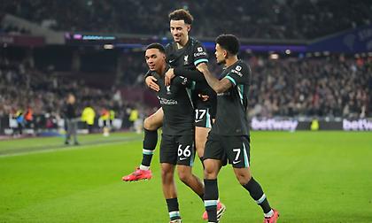 Ο Άρνολντ ενημέρωσε τον Σλοτ για τη Ρεάλ: «Ξέρω ότι θα παίξει την Κυριακή…»