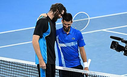 Θύμα έκπληξης από τον... θηριώδη Οπέλκα ο Τζόκοβιτς στην Αυστραλία