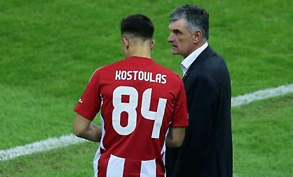 Εξτρέμ, Κωστούλας και αποχωρήσεις σε πρώτο πλάνο στον Ολυμπιακό