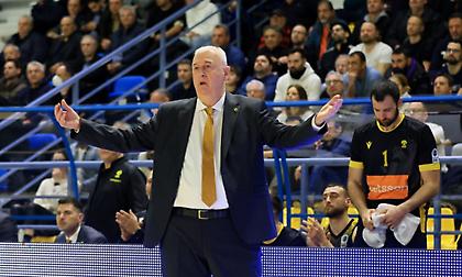 Σάκοτα: «Χάσαμε το ματς λόγω ριμπάουντ και κακής ατομικής άμυνας»