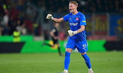 Αντίπαλοι ΠΑΟΚ: Πουλάει τον βασικό της τερματοφύλακα στην Τότεναμ η Σλάβια Πράγας