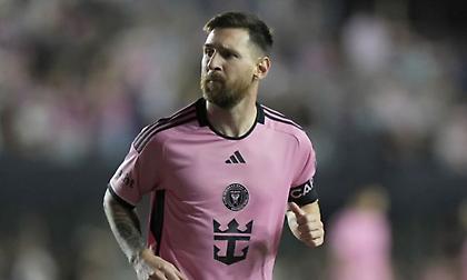 Ο Τζο Μπάιντεν τιμά τους Λιονέλ Μέσι και Μάτζικ Τζόνσον με το Προεδρικό Μετάλλιο της Ελευθερίας