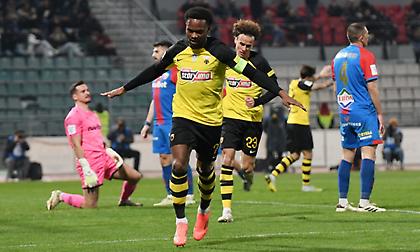 Έστησε πάρτι στο «κιτρινόμαυρο» Πανθεσσαλικό για καλή χρονιά η ΑΕΚ!