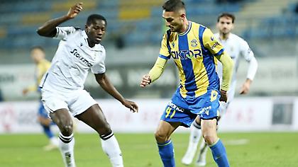 H συνύπαρξη Όουεν, Μακέντα και Νουανέρι σε μία ιδιαίτερη λίστα