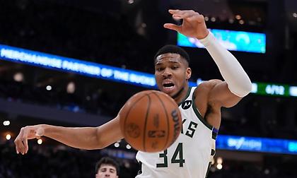 Ράπτορς-Μπακς