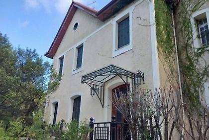 Άλλαξε χέρια η εμβληματική βίλα Βγενόπουλου στην Εκάλη