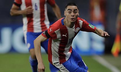 Χάνεται ο Αλμιρόν για τον Ολυμπιακό; Ταξίδεψε στις ΗΠΑ, όργιο φημών πως κλείνει στη Σάρλοτ