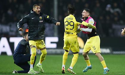 Τσακίρης: «Δίκαιη η πρόκριση της ΑΕΚ - Κορυφαίος ο Γιόνσον, βάζει δύσκολα σε Στρακόσα και Αλμέιδα ο Μπρινιόλι»