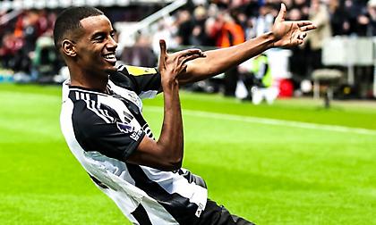 Μα ποιος άλλος; Παίκτης του μήνα στην Premier League ο Αλεξάντερ Ίσακ