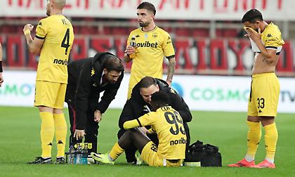 Αναγκαστική αλλαγή του Ντιαντί για τον Άρη στο 15ο λεπτό