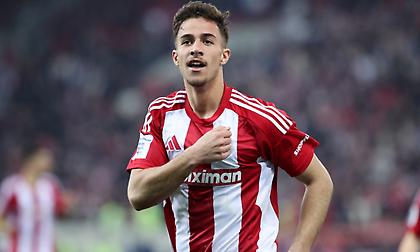 Χριστόγλου: «Συγκλονιστικός ο Κωστούλας και όχι μόνο για τα γκολ του - Δεν ήρθε για να παίξει ποδόσφαιρο ο Άρης»