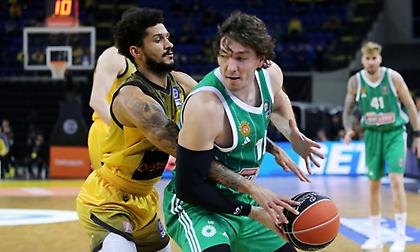 Οσμάν: «Είμαστε στην καλύτερή μας κατάσταση - Πρώτα τα ματς Ευρωλίγκας και μετά ο Ολυμπιακός»