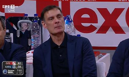 «Ποιος μιλάει; Έλα να κοουτσάρεις εσύ»: Η απίθανη στιχομυθία Μπαρτζώκα με φίλο του Ολυμπιακού!